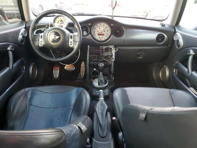 Photo 8 from auction – 2006 MINI COOPER S with VIN WMWRE33586TJ37130