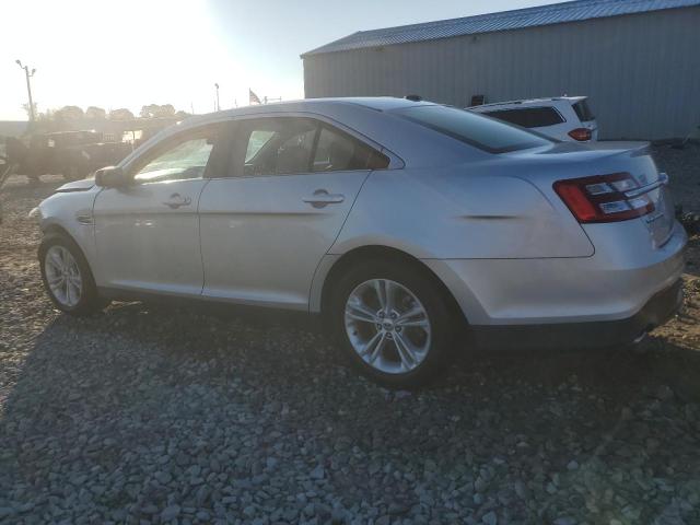 Photo 2 from auction – 2017 FORD TAURUS SE with VIN 1FAHP2D84HG135761