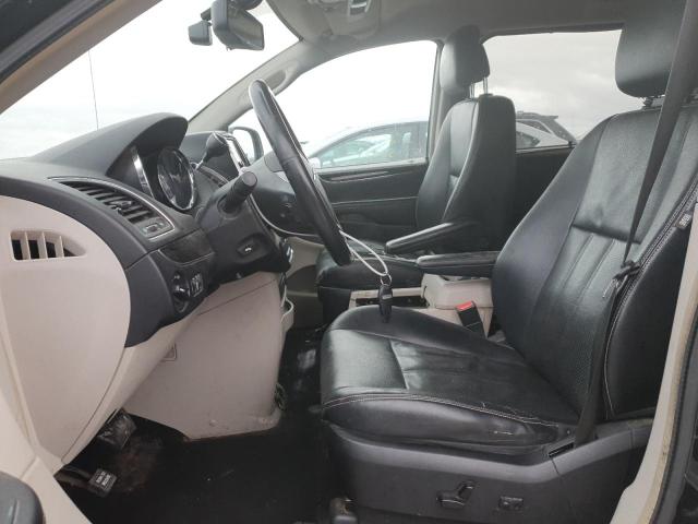 Photo 7 from auction – 2013 CHRYSLER TOWN & COU with VIN 2C4RC1CG5DR572495