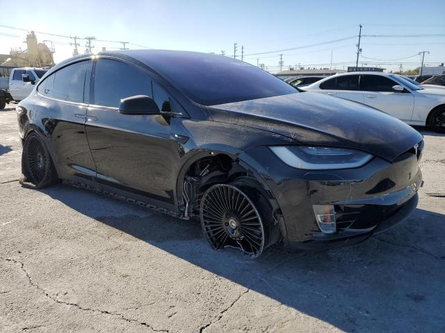 Photo 4 from auction – 2016 TESLA MODEL X with VIN 5YJXCBE22GF030253