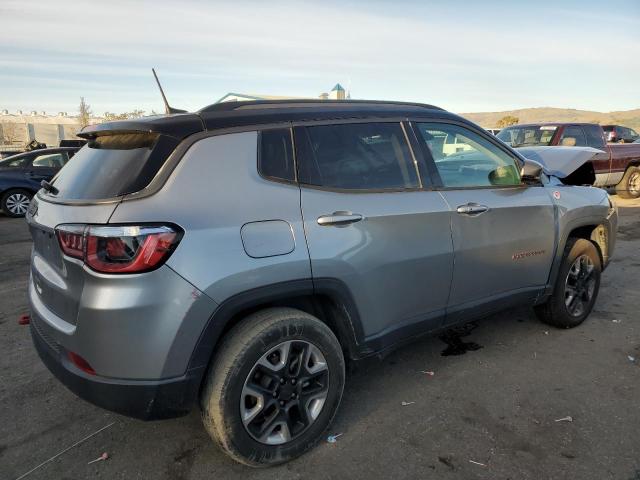 Photo 3 from auction – 2018 JEEP COMPASS TR with VIN 3C4NJDDB2JT174596