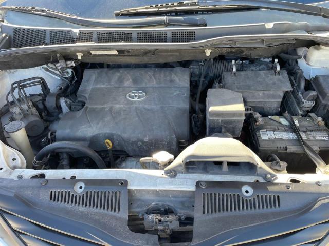 Photo 7 from auction – 2011 TOYOTA SIENNA LE with VIN 5TDKK3DC3BS142156