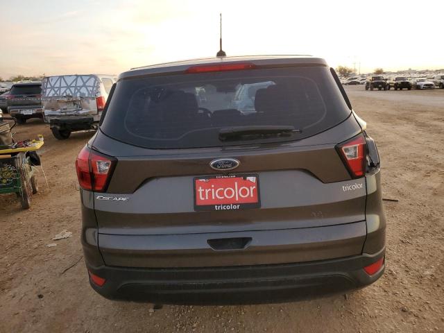 Photo 6 from auction – 2019 FORD ESCAPE S with VIN 1FMCU0F71KUB00377