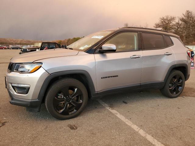 JEEP COMPASS LA 2019 with VIN 3C4NJCBB7KT667611 - Photo from auction