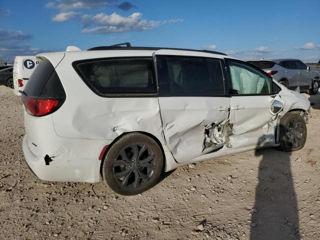 Photo 3 from auction – 2020 CHRYSLER PACIFICA L with VIN 2C4RC1GG5LR166094