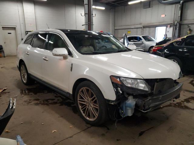 Photo 4 from auction – 2014 LINCOLN MKT with VIN 2LMHJ5AT8EBL58104