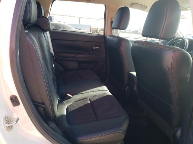 Photo 11 from auction – 2015 MITSUBISHI OUTLANDER with VIN JA4AD3A38FZ013497