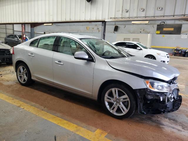 Photo 4 from auction – 2015 VOLVO S60 PREMIE with VIN YV140MFK1F2352254