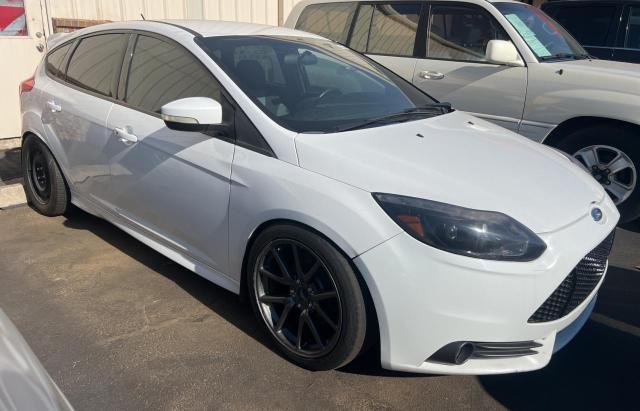 FORD FOCUS ST 2014 with VIN 1FADP3L93EL147577 - Photo from auction
