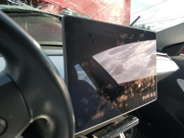 Photo 9 from auction – 2018 TESLA MODEL 3 with VIN 5YJ3E1EB7JF097599