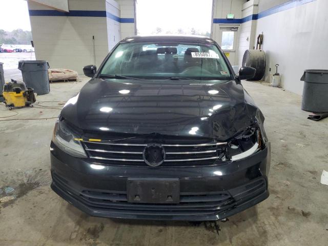 Photo 5 from auction – 2017 VOLKSWAGEN JETTA S with VIN 3VW2B7AJ5HM331987