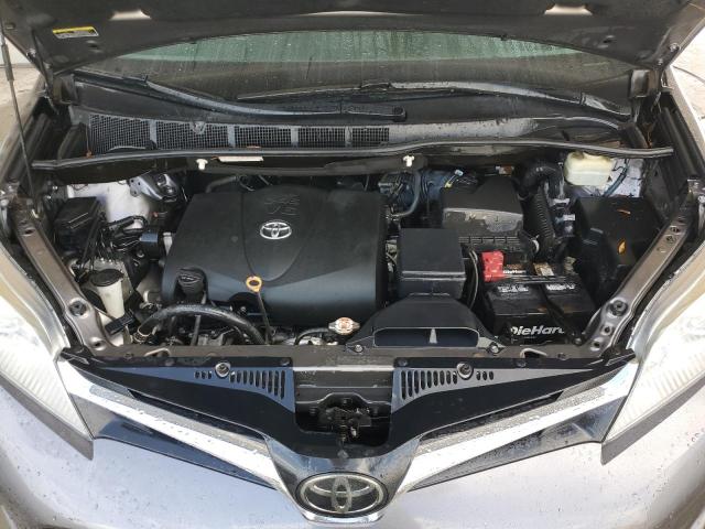 Photo 12 from auction – 2018 TOYOTA SIENNA LE with VIN 5TDKZ3DCXJS943421