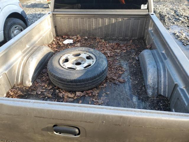 Photo 10 from auction – 2002 CHEVROLET SILVERADO with VIN 2GCEC19T021283927
