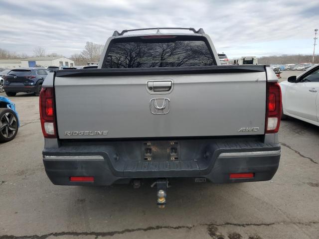 Photo 6 from auction – 2017 HONDA RIDGELINE with VIN 5FPYK3F69HB019063