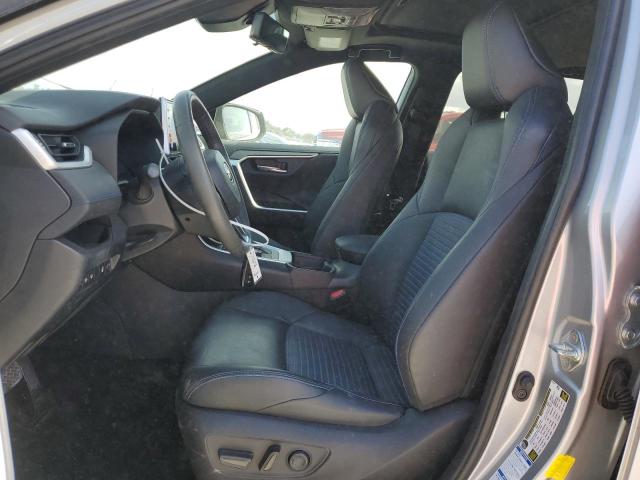 Photo 7 from auction – 2019 TOYOTA RAV4 XSE with VIN 2T3EWRFV4KW033237