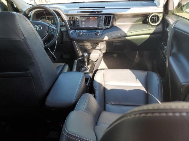 Photo 8 from auction – 2017 TOYOTA RAV4 LIMIT with VIN JTMYFREVXHD102372