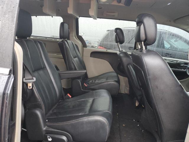 Photo 11 from auction – 2014 CHRYSLER TOWN & COU with VIN 2C4RC1BG2ER367526