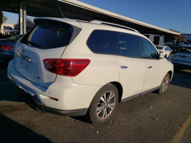 Photo 3 from auction – 2017 NISSAN PATHFINDER with VIN 5N1DR2MNXHC689687