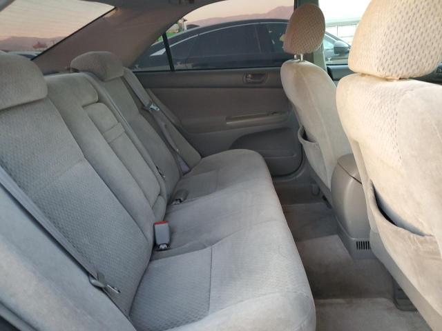 Photo 10 from auction – 2004 TOYOTA CAMRY LE with VIN 4T1BE32KX4U297749