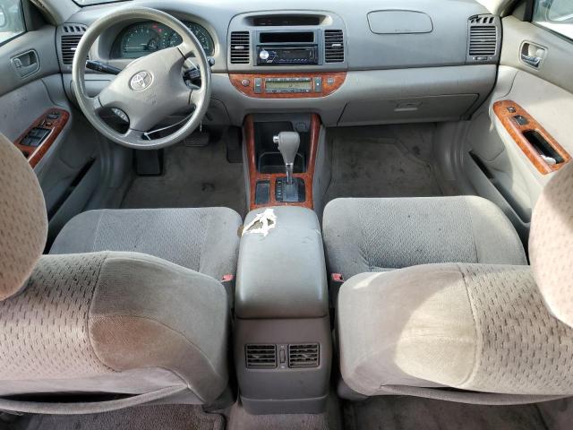 Photo 8 from auction – 2002 TOYOTA CAMRY LE with VIN JTDBE32K220135476