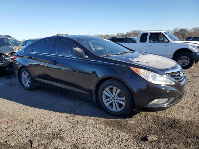 Photo 4 from auction – 2013 HYUNDAI SONATA GLS with VIN 5NPEB4AC1DH752492