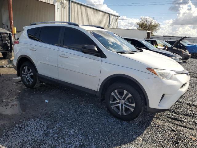 Photo 4 from auction – 2018 TOYOTA RAV4 LE with VIN JTMZFREV7JJ747153