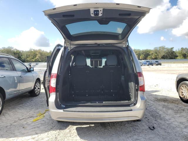 Photo 6 from auction – 2014 CHRYSLER TOWN & COU with VIN 2C4RC1HG6ER109212