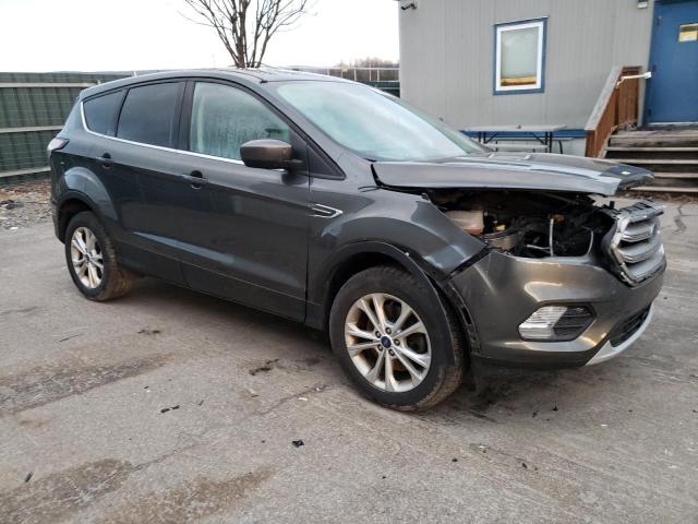 Photo 4 from auction – 2017 FORD ESCAPE SE with VIN 1FMCU9GD6HUE20375