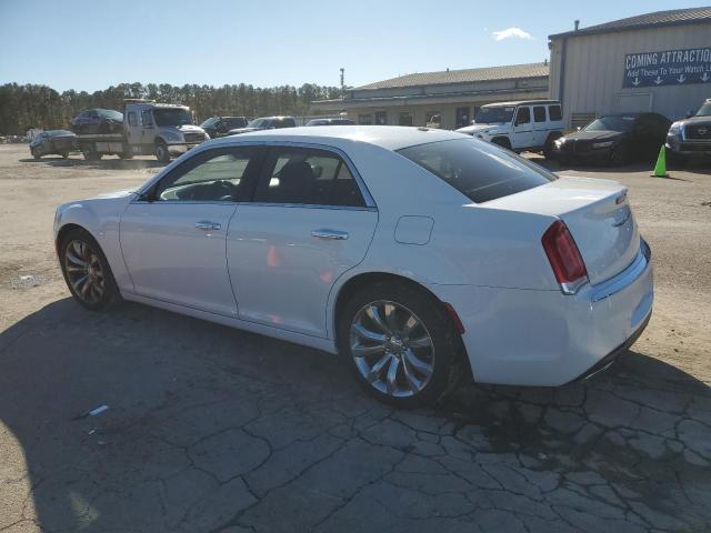 Photo 2 from auction – 2018 CHRYSLER 300 LIMITE with VIN 2C3CCAEG6JH137381