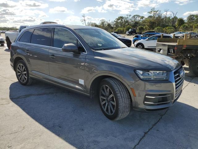 Photo 4 from auction – 2017 AUDI Q7 PREMIUM with VIN WA1LAAF76HD014133