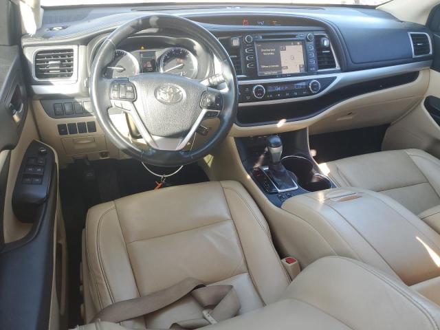 Photo 8 from auction – 2019 TOYOTA HIGHLANDER with VIN 5TDKZRFH6KS304062