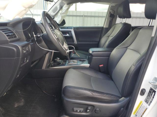 Photo 7 from auction – 2017 TOYOTA 4RUNNER SR with VIN JTEBU5JR9H5438727