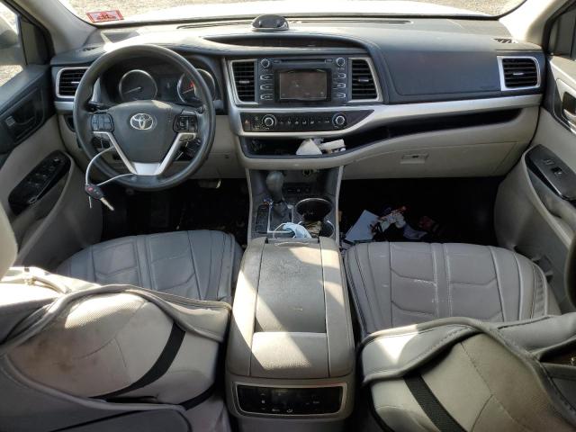 Photo 8 from auction – 2015 TOYOTA HIGHLANDER with VIN 5TDBKRFH6FS221774