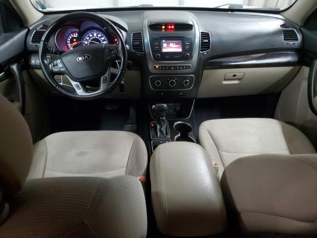 Photo 8 from auction – 2014 KIA SORENTO LX with VIN 5XYKTCA65EG527294