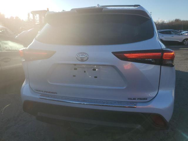 Photo 6 from auction – 2022 TOYOTA HIGHLANDER with VIN 5TDHZRBH0NS182819