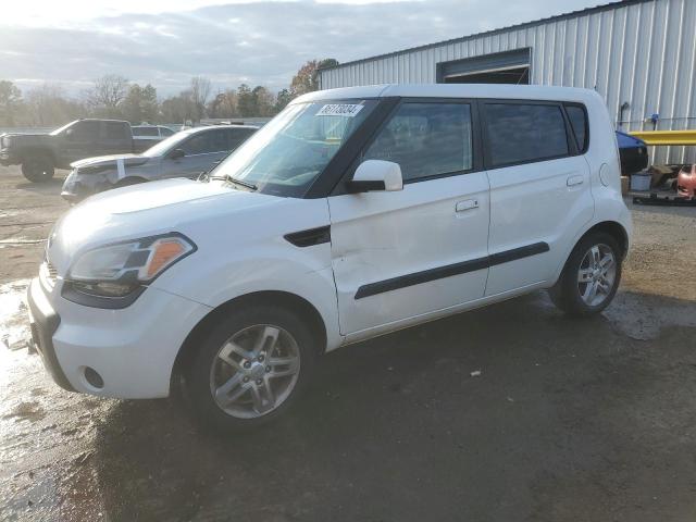 KIA SOUL + 2010 with VIN KNDJT2A22A7139286 - Photo from auction
