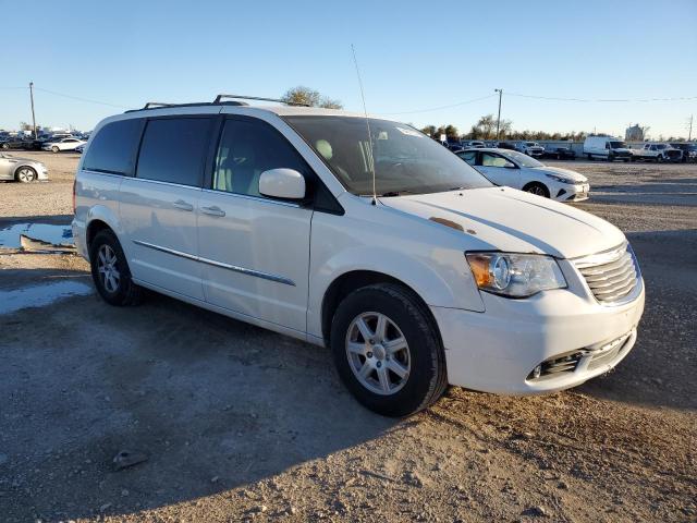 Photo 4 from auction – 2013 CHRYSLER TOWN & COU with VIN 2C4RC1BG7DR525342