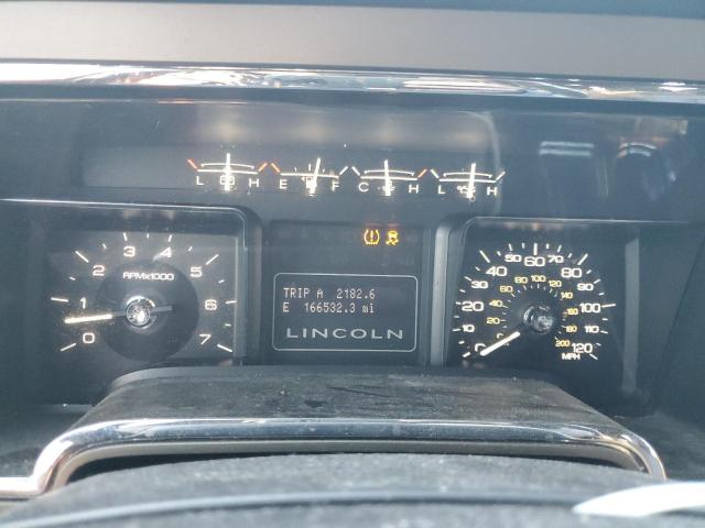Photo 9 from auction – 2012 LINCOLN NAVIGATOR with VIN 5LMJJ2J5XCEL02127