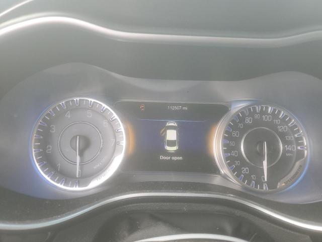 Photo 9 from auction – 2016 CHRYSLER 200 C with VIN 1C3CCCCB2GN109726