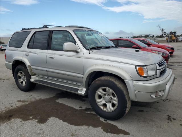 Photo 4 from auction – 2001 TOYOTA 4RUNNER SR with VIN JT3GN86R210192709