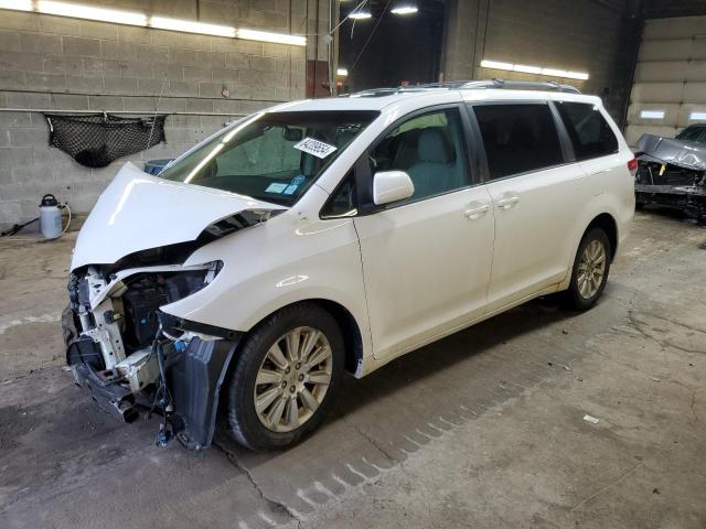 Photo 1 from auction – 2013 TOYOTA SIENNA XLE with VIN 5TDDK3DC6DS065908