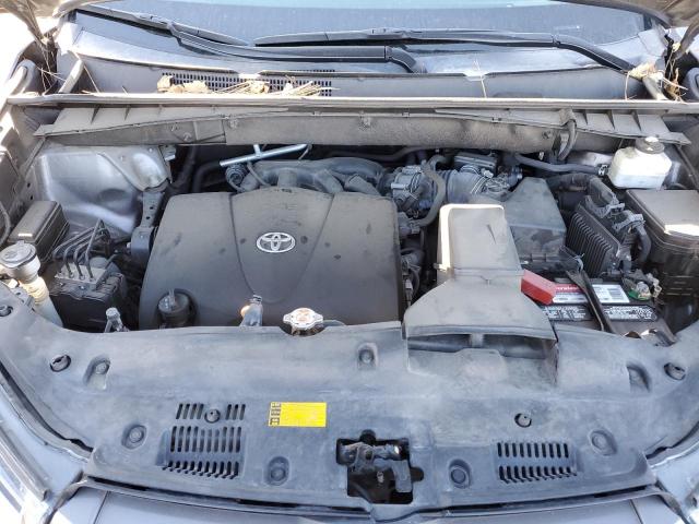 Снимка 11 от търг – 2018 TOYOTA HIGHLANDER с VIN 5TDDZRFHXJS801462