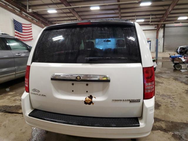 Photo 6 from auction – 2010 CHRYSLER TOWN & COU with VIN 2A4RR5D1XAR421206