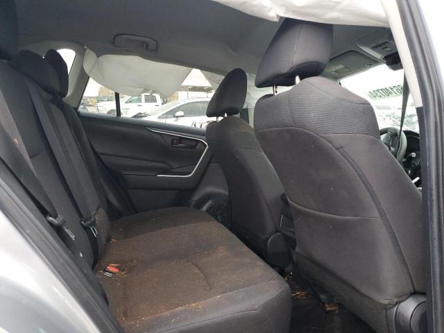 Photo 11 from auction – 2019 TOYOTA RAV4 LE with VIN 2T3F1RFV8KW019490