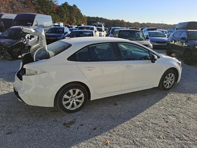 Photo 3 from auction – 2022 TOYOTA COROLLA LE with VIN 5YFEPMAE2NP371791
