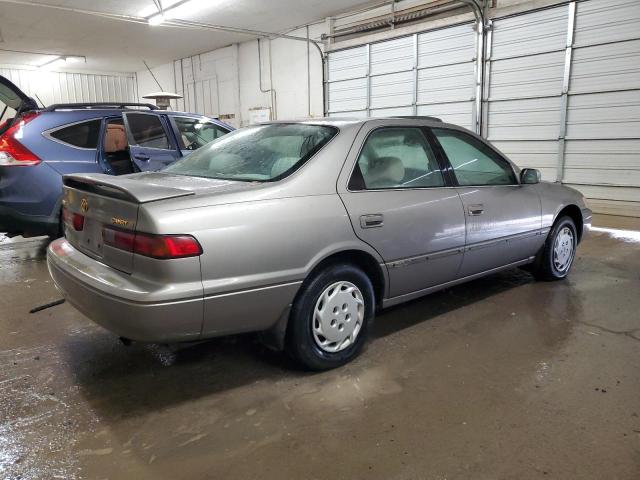 Photo 3 from auction – 1997 TOYOTA CAMRY CE with VIN 4T1BG22K3VU174929
