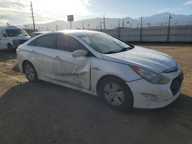 Photo 4 from auction – 2012 HYUNDAI SONATA HYB with VIN KMHEC4A4XCA042045