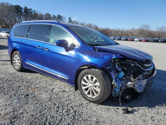 Photo 4 from auction – 2019 CHRYSLER PACIFICA T with VIN 2C4RC1BG0KR747251