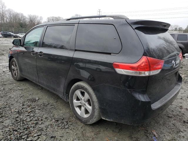 Photo 2 from auction – 2013 TOYOTA SIENNA LE with VIN 5TDKK3DC1DS290020