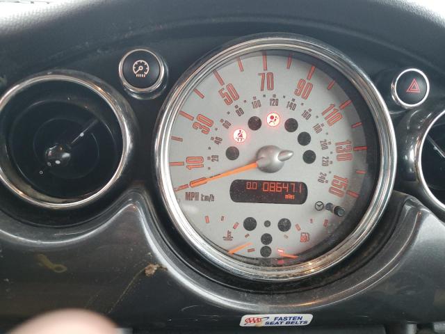 Photo 9 from auction – 2005 MINI COOPER with VIN WMWRF33485TF61011